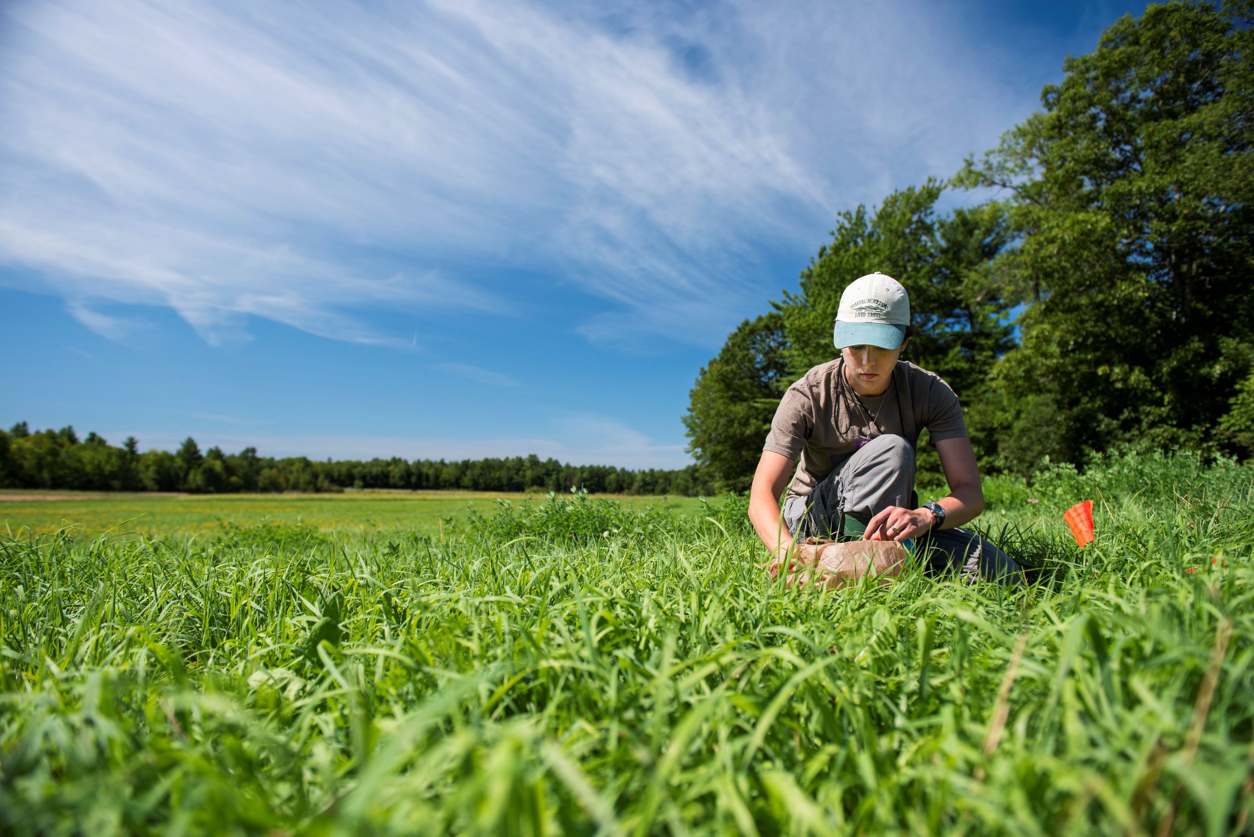 Picture of Brianne Du Clos doing fieldwork